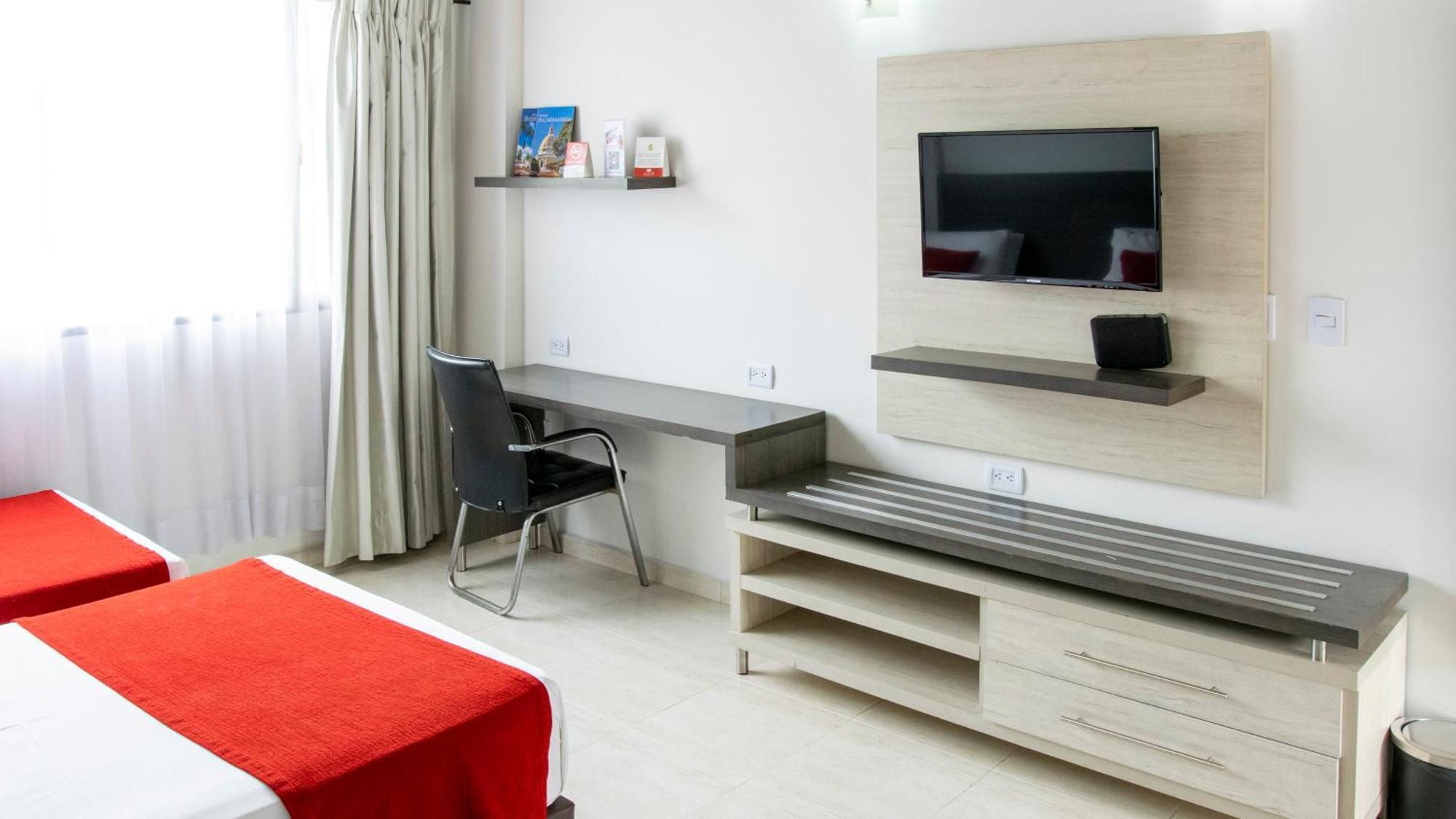 Hotel San Juan Internacional Giron Room photo